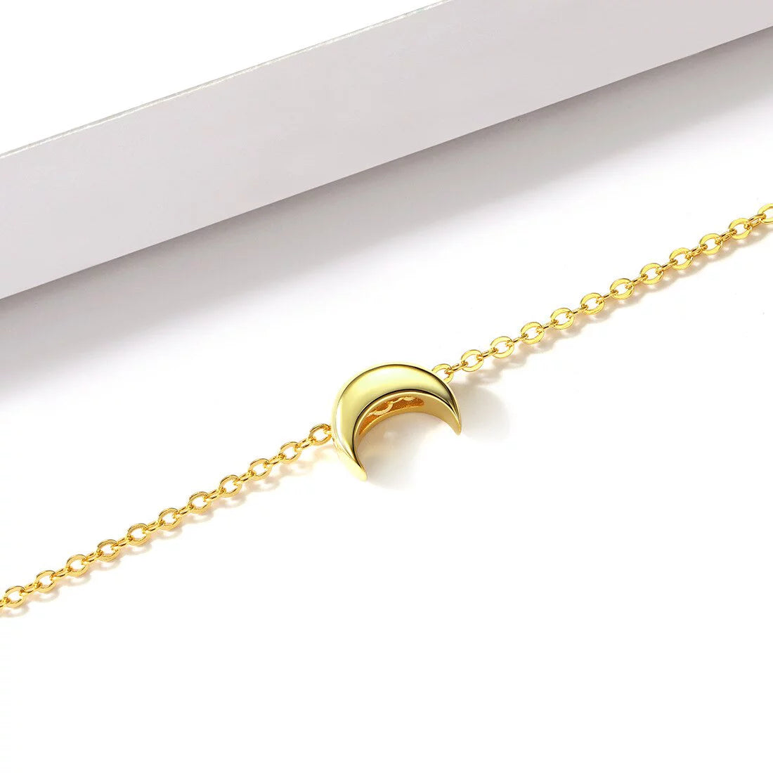 18K Gold Plated Moon Pendant Necklace